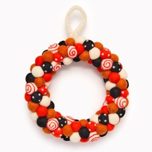 Halloween Felt Pom Wreath